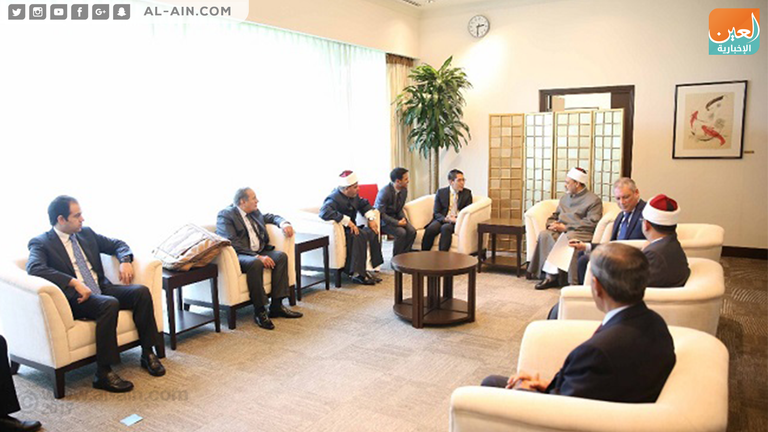 شيخ الأزهر الدكتور أحمد الطيب يصل سنغافورة