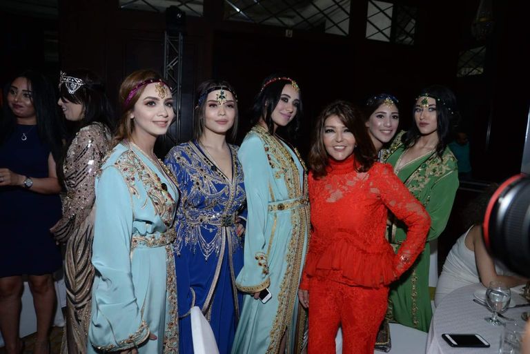 سميرة سعيد والمصممة المغربية سهام الهبطي