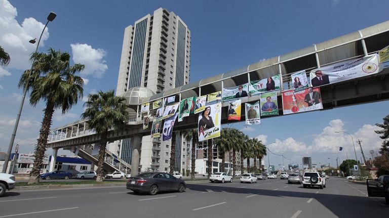 مشاركة لافتة للمرأة العراقية في الانتخابات جلسة للبرلمان العراقي - أرشيفية