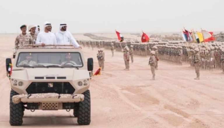 الشيخ محمد بن زايد آل نهيان يستعرض القوات المسلحة الإماراتية- أرشيفية