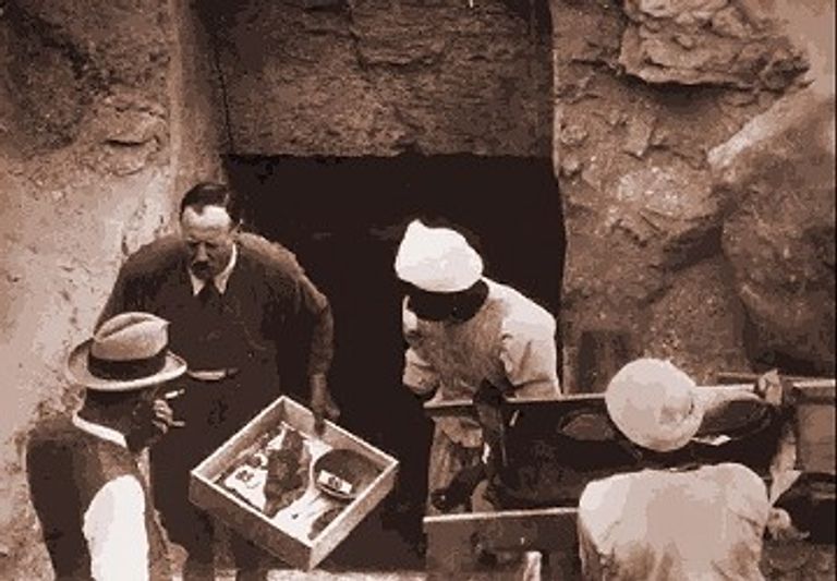 مقبرة توت عنخ آمون