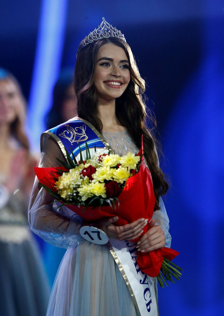 ماريا فور إعلان فوزها باللقب