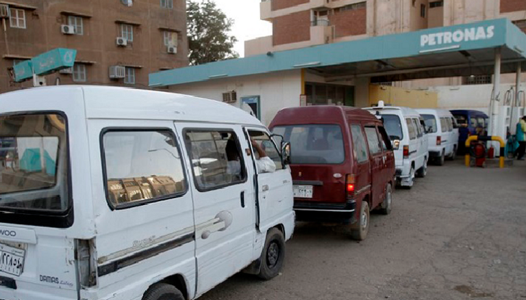 أزمة الوقود تتصاعد في السودان - رويترز
