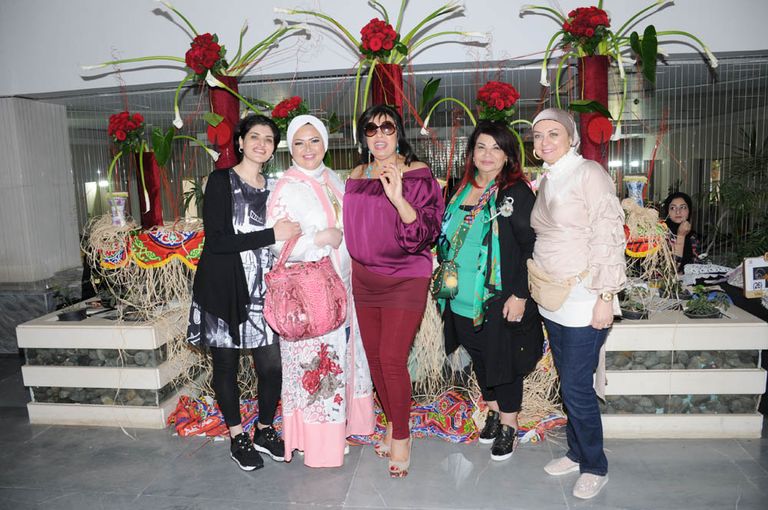  النجمة المصرية نبيلة عبيد في عرض أزياء رمضاني