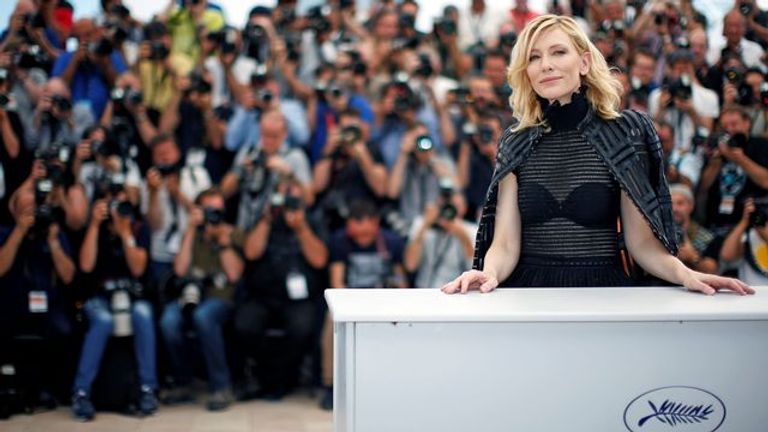 الاستعدادات لمهرجان كان السينمائي