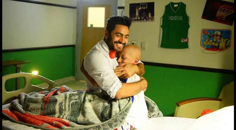 تامر حسني خلال تصوير الإعلان