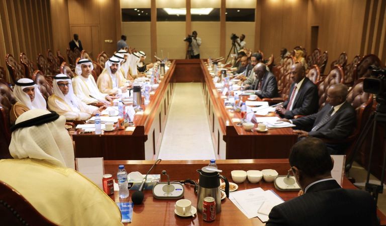 مباحثات إماراتية سودانية لتوطيد العلاقات الاقتصادية
