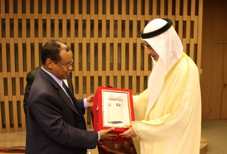 مباحثات إماراتية سودانية لتوطيد العلاقات الاقتصادية