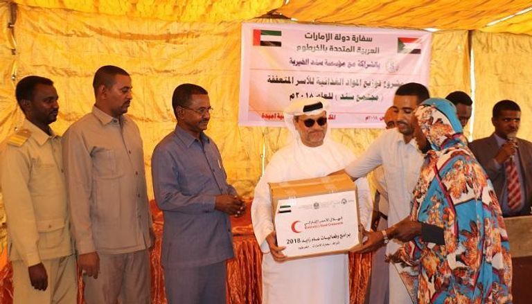 الهلال الإماراتي يقدم المساعدات للأيتام والأرامل في أم درمان - أرشيفية