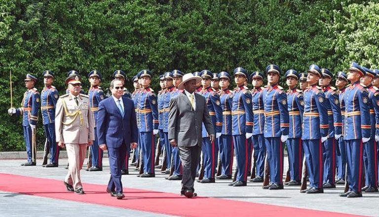 الرئيس السيسي ونظيره الأوغندي موسيفيني