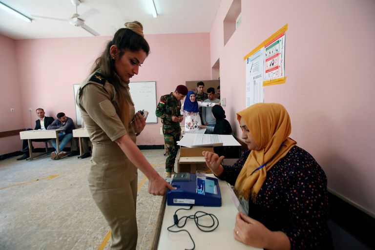 تصويــت الأمنيين في الانتخـابات العـراقية تصويت الأمنيين في الانتخابات العراقية