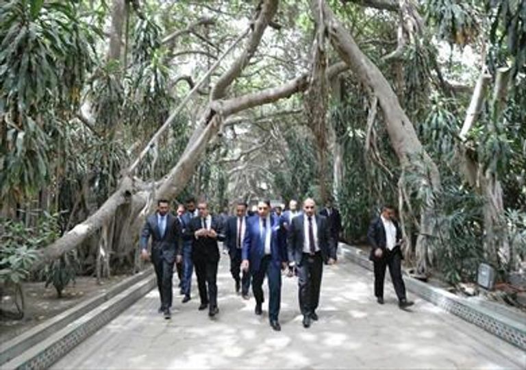 وزير الآثار المصري يلتقي وفد "أبوظبي للسياحة والثقافة"