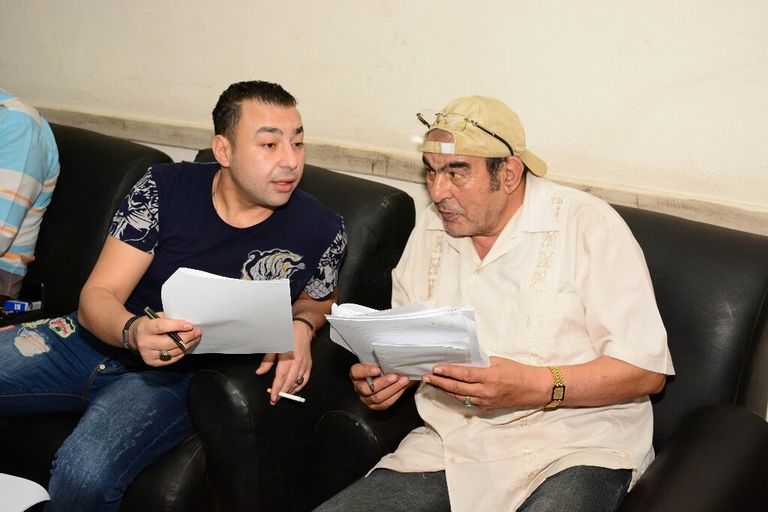 جمال سليمان ومنة فضالي خلال تسجيل "لست وحدك"