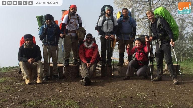 4 إماراتيين يخترقون جبال القوقاز حبا في #رمز_الشجاعة زايد بن حمدان