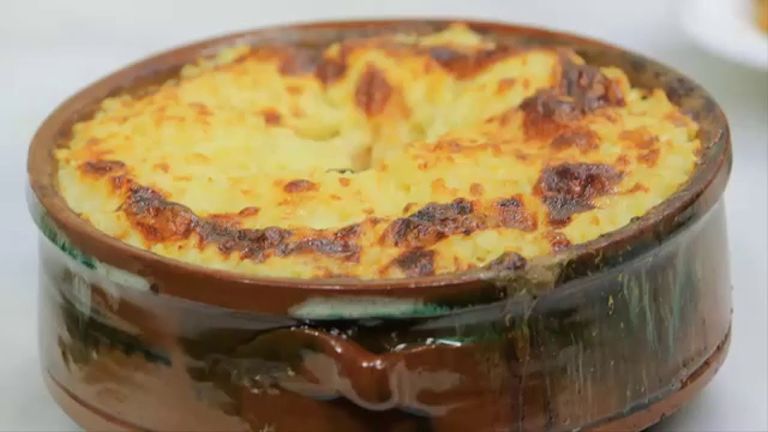 طريقة عمل طاجن الأرز المعمر طريقة عمل طاجن الأرز المعمر