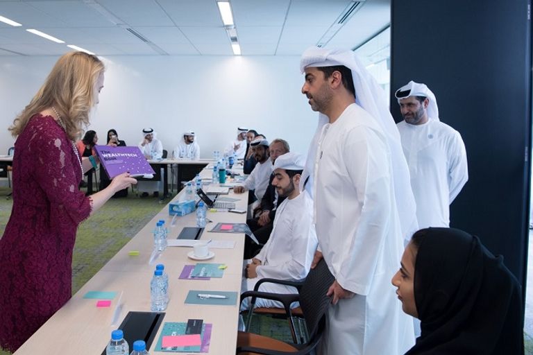 الشيخ حامد بن زايد آل نهيان يشهد حفل افتتاح أكاديمية سوق أبوظبي