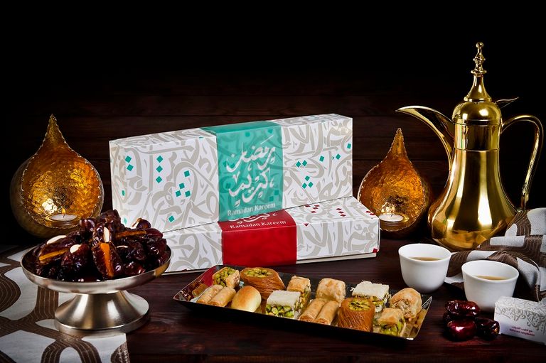 إفطار خاص للصائمين على رحلات طيران الإمارات في رمضان