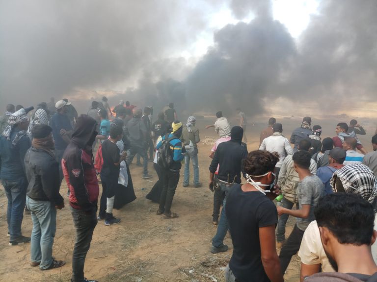 الفلسطينيون يتحدون الاحتلال باستمرار تظاهرات العودة