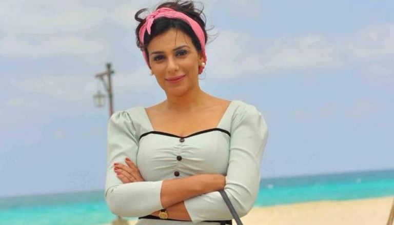 الممثلة المصرية إنجي المقدم تتحدث الإيطالية في مسلسل "ليالي أوجيني" 