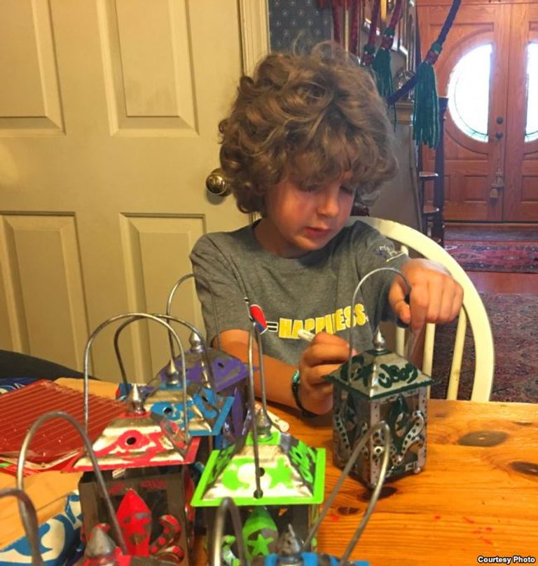 ينبغي أن يشعر الأطفال المسلمون بأن مناسباتهم الدينية معترف بها