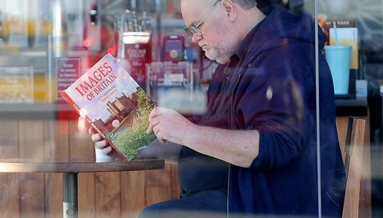 والد ميجان ماركل الأمير هاري وميجان ماركل