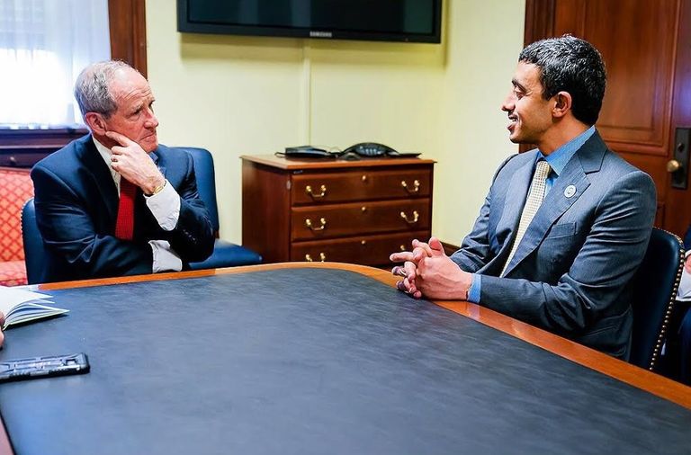 الشيخ عبدالله بن زايد آل نهيان يلتقي المسؤولين الأمريكيين في واشنطن الشيخ عبدالله بن زايد آل نهيان ووزير الخزانة الأمريكي ستيفن منوشن