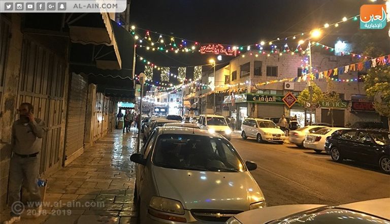شارع صلاح الدين في القدس وهو يستقبل شهر رمضان المبارك