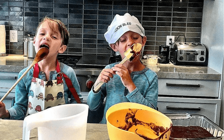 نجوم صغار في حفل زفاف هاري وميجان