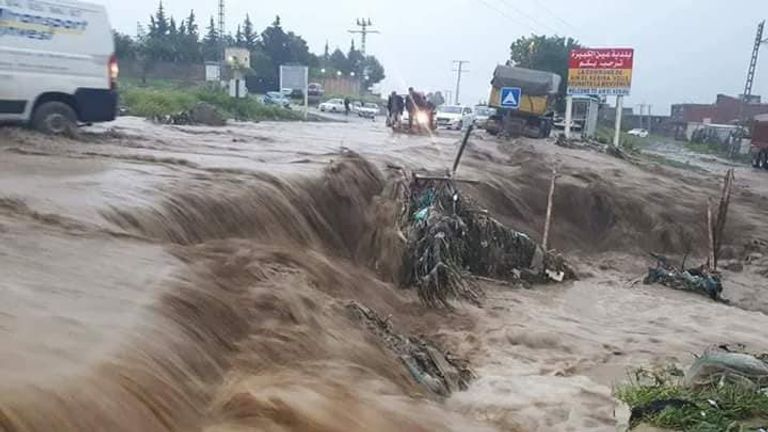 فيضانات في سطيف شرق الجزائر فيضانات في سطيف شرق الجزائر