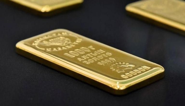 أسعار الذهب تتجه لتحقيق خسائر أسبوعية