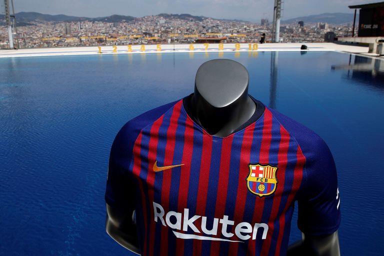 قميص برشلونة الجديد