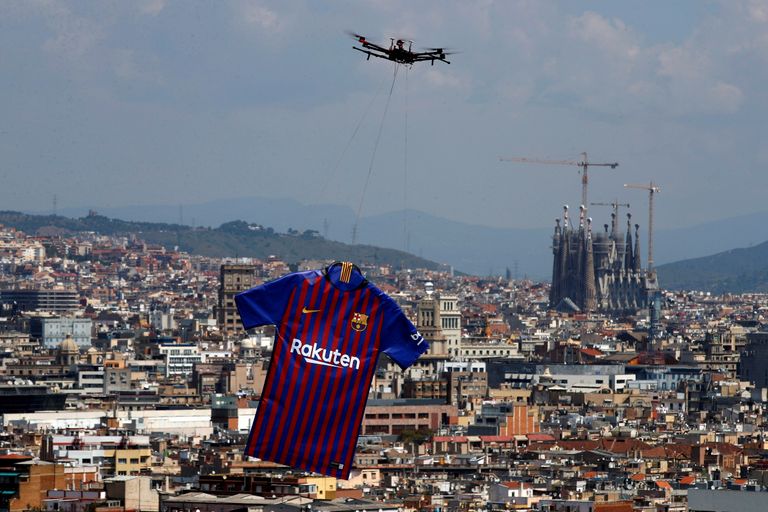 قميص برشلونة الجديد