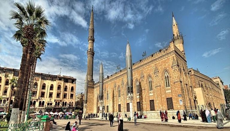 مسجد الحسين بالقاهرة 