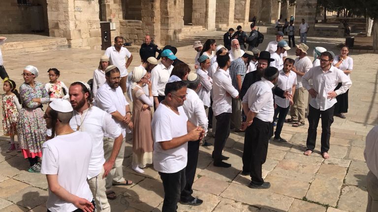 الاقتحامات للمسجد الأقصى اليوم 