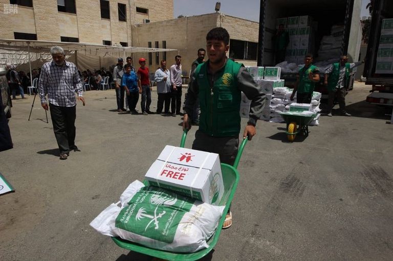 الوجبات والسلال الرمضانية للاجئين في الأردن ولبنان الوجبات والسلال الرمضانية للاجئين في الأردن ولبنان