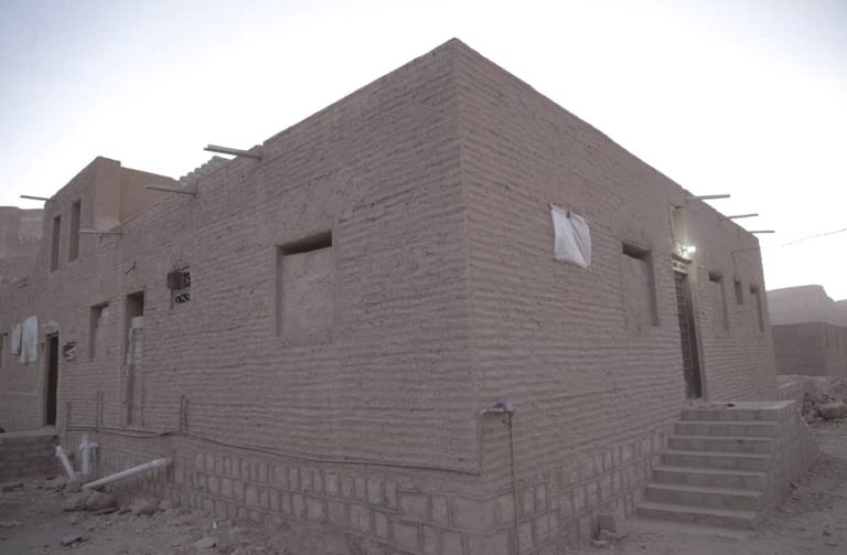 مشروع لإعادة بناء وترميم منازل حضرموت