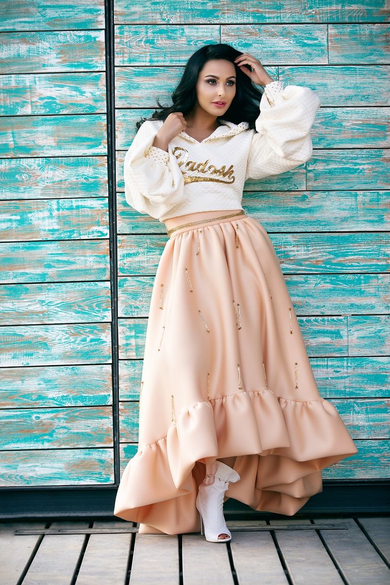 الفنانة الأردنية ميس حمدان