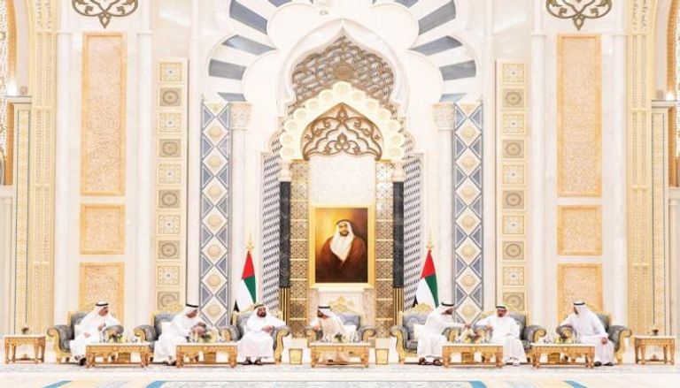 استقبال حكام الإمارات وأولياء العهود في قصر الرئاسة بأبوظبي
