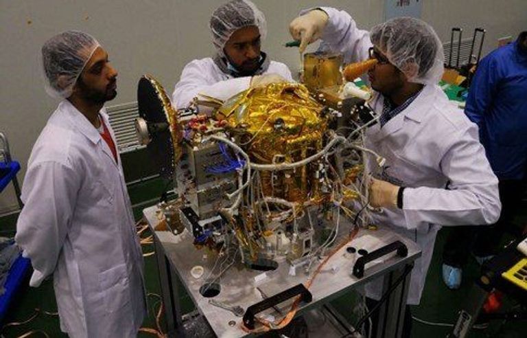 تعاون سعودي صيني في رحلة نادرة لاستكشاف الجانب غير المرئي للقمر