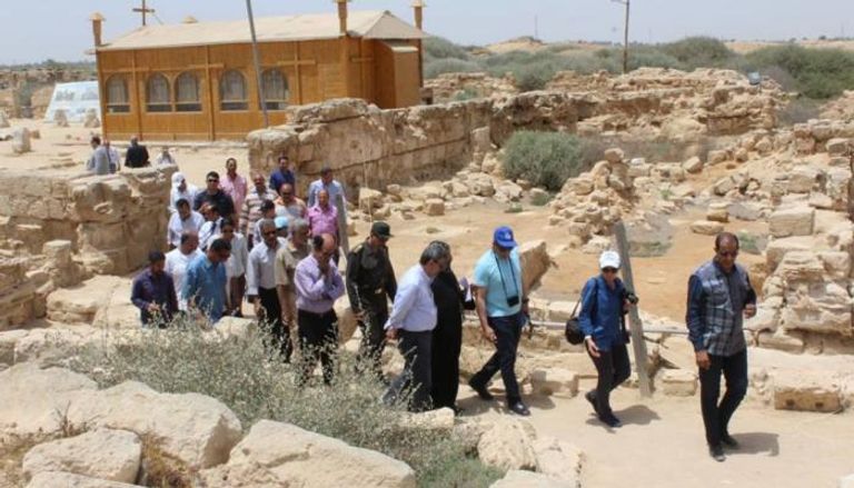 خبراء "اليونسكو" و"الفاو" يزورون منطقة أبو مينا الأثرية بالإسكندرية