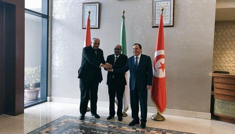اجتماع وزراء خارجية دول الجوار الليبي في الجزائر