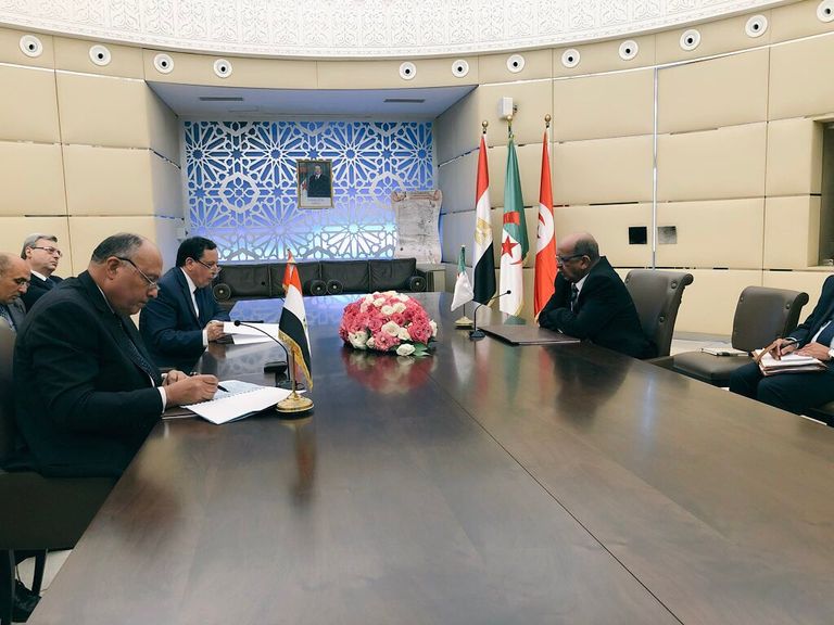 اجتماع وزراء خارجية الجزائر ومصر وتونس حول ليبيا