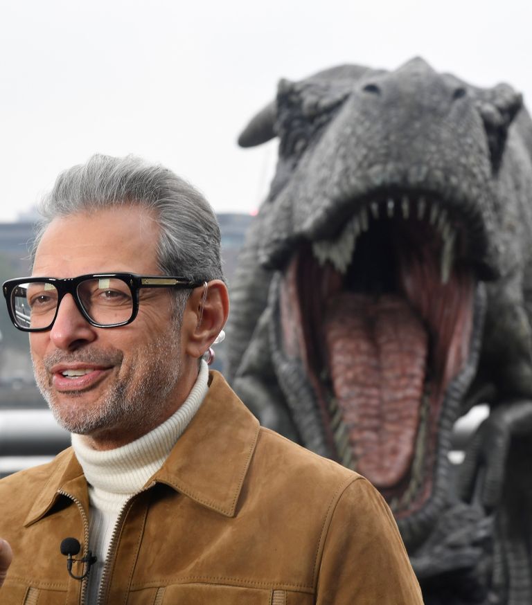 نجوم فيلم حديقة الديناصورات يروجون له في لندن