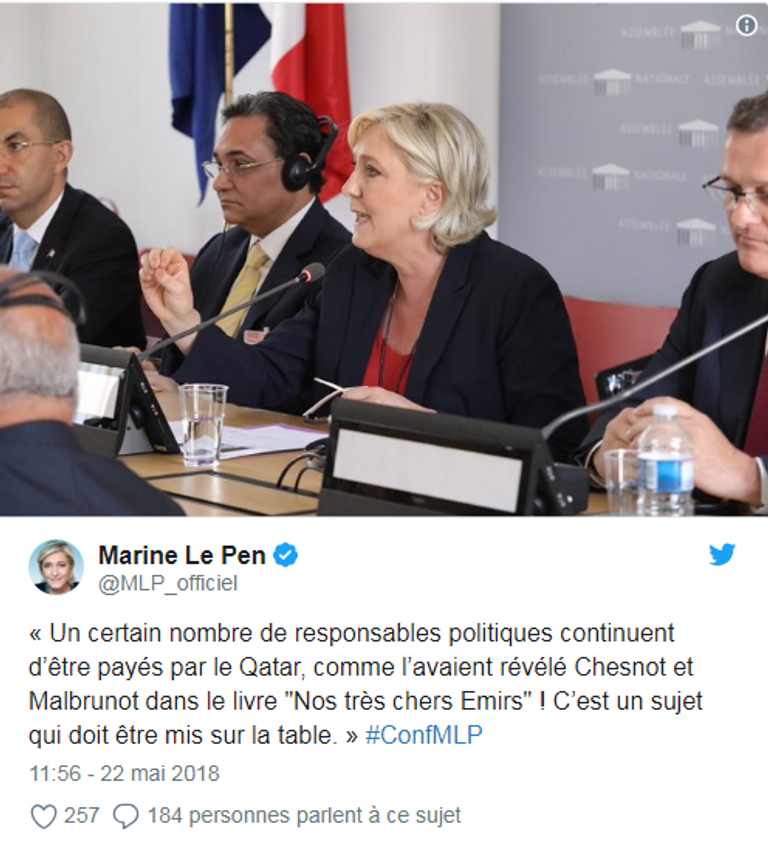 مارين لوبن وعبد الرحيم علي خلال المؤتمر بالبرلمان الفرنسي