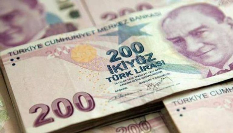 النظام التركي يستجدي المستثمرين لإنقاذ الليرة
