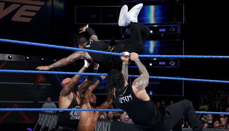 ليوك جالوز وكارل أندرسون بعد الفوز