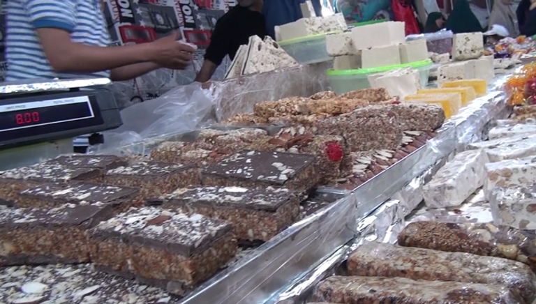 حلوى النُّوقَة الجزائرية حلوى النُّوقَة الجزائرية