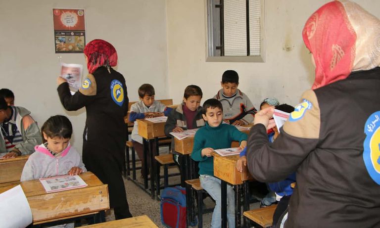 الانشطة الاجتماعية تهدف إلى تخفيف المعاناة عن الأسر السورية مبادرات مدنية بقيادة النساء في إدلب