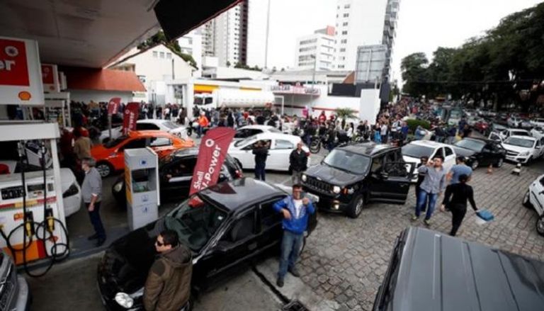 شلل في شوارع البرازيل بسبب الإضراب