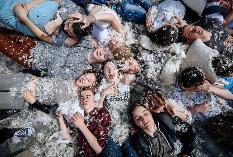 تعرف على 6 أسرار للسعداء حول العالم